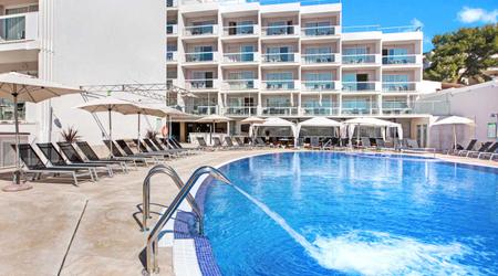 BAR DE LA PISCINA BAR DE LA PISCINA